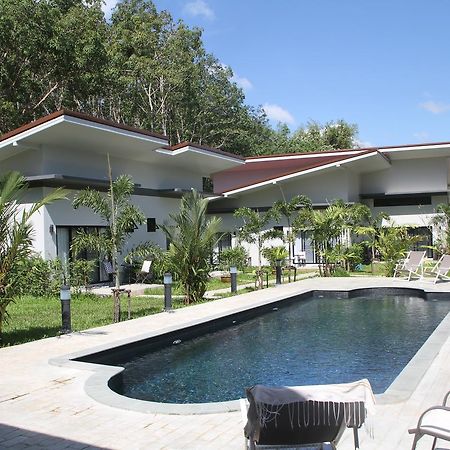 Medithairean Guesthouse Ao Nang ภายนอก รูปภาพ