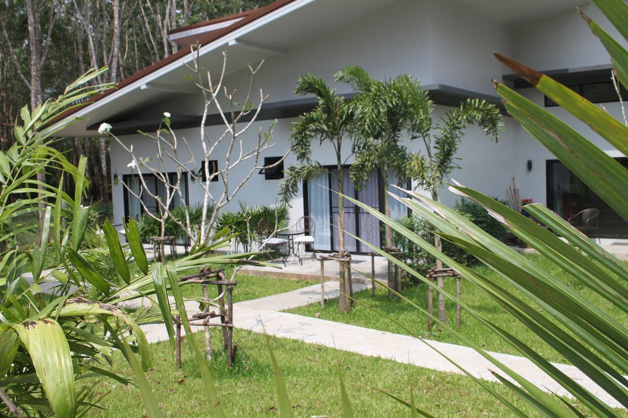 Medithairean Guesthouse Ao Nang ภายนอก รูปภาพ