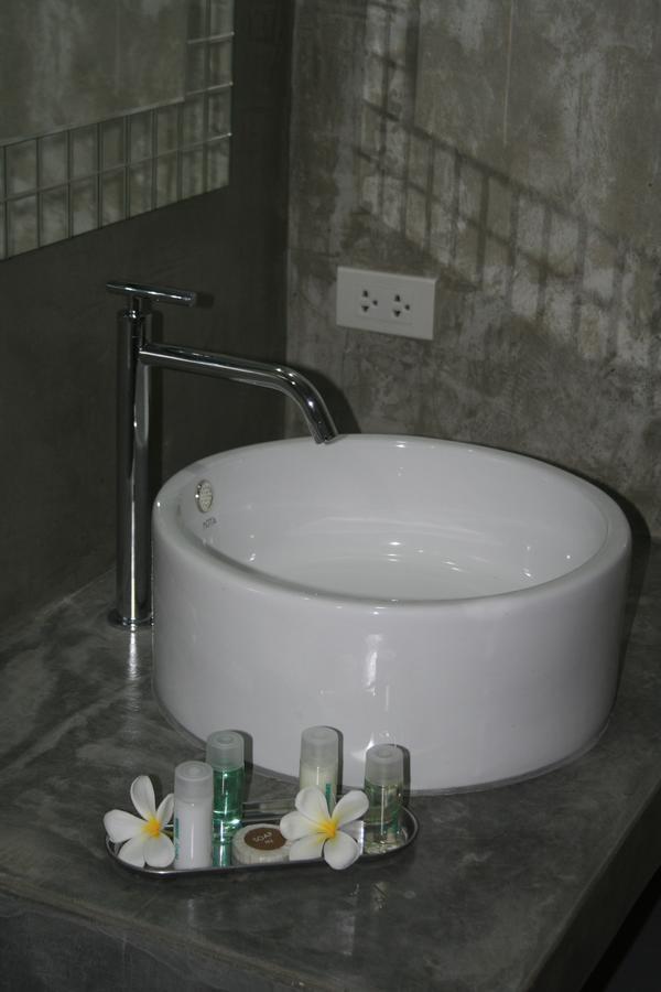 Medithairean Guesthouse Ao Nang ภายนอก รูปภาพ